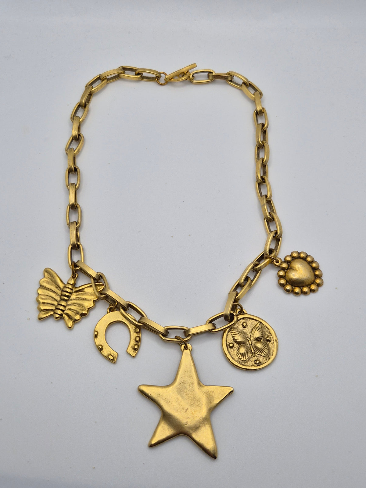 Extraordinaire Charm Necklace