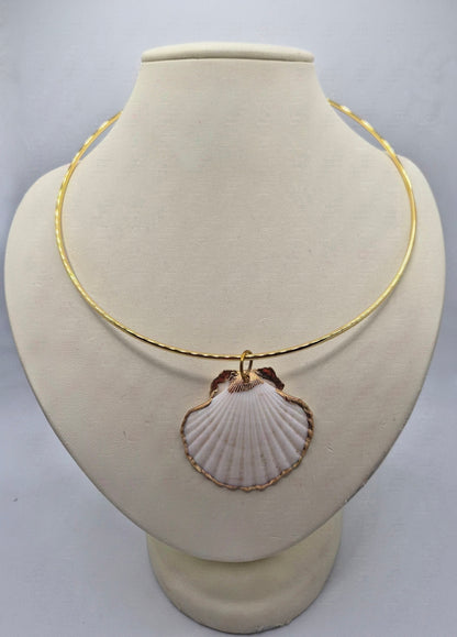 Shell Collar Necklace
