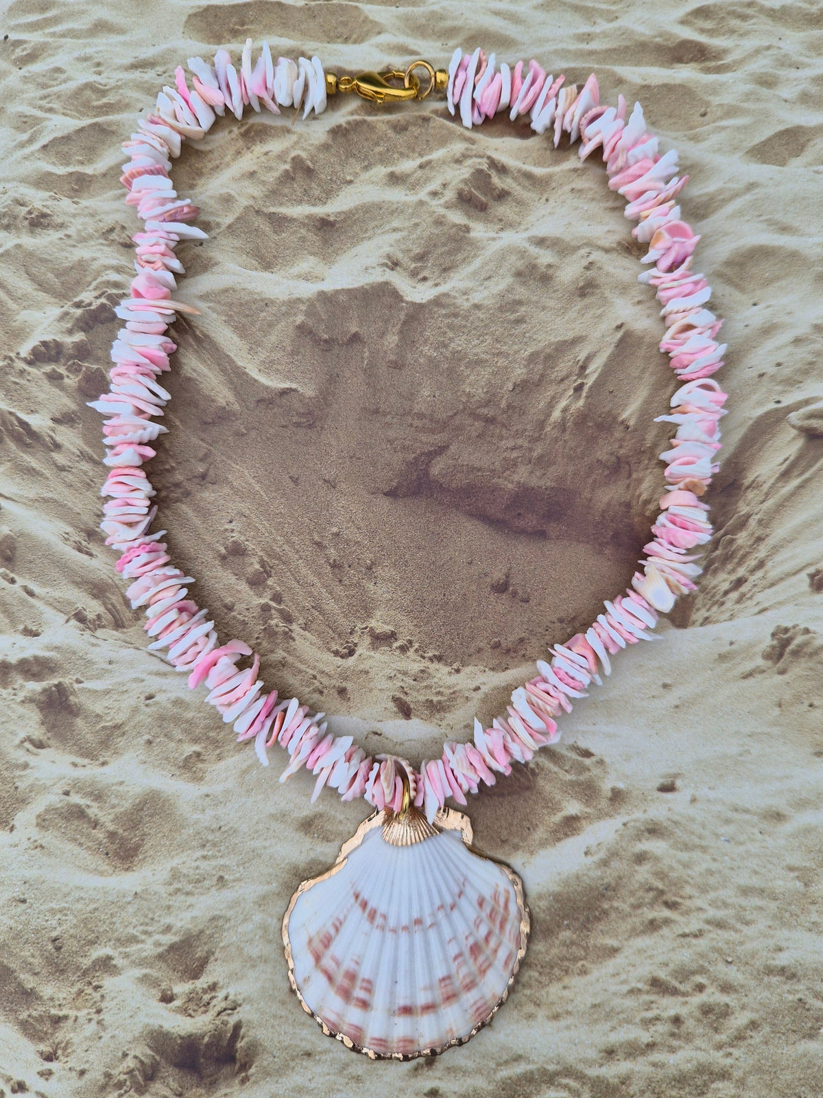 Sally Seashell Necklace